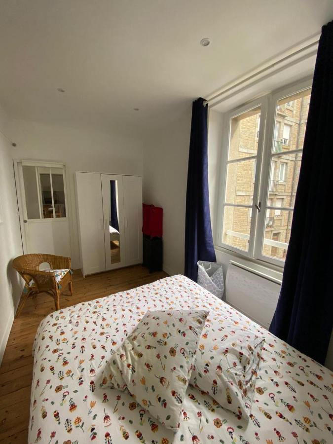 La Mettrie Apartment *